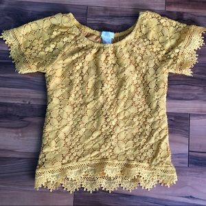 Size 5 girls shirt